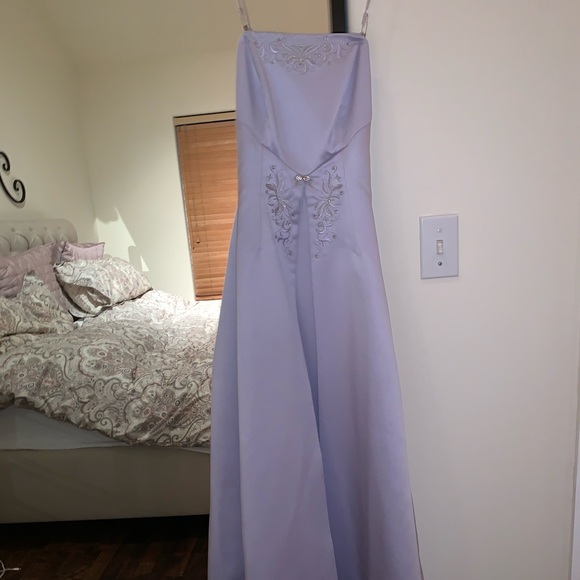 Wedding bridesmaid dress - Picture 3 of 13